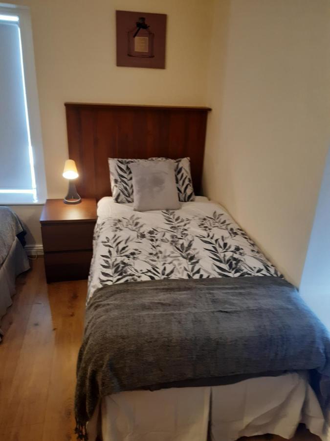 24 Beds In Carrick On Shannon ภายนอก รูปภาพ