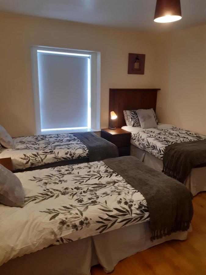 24 Beds In Carrick On Shannon ภายนอก รูปภาพ
