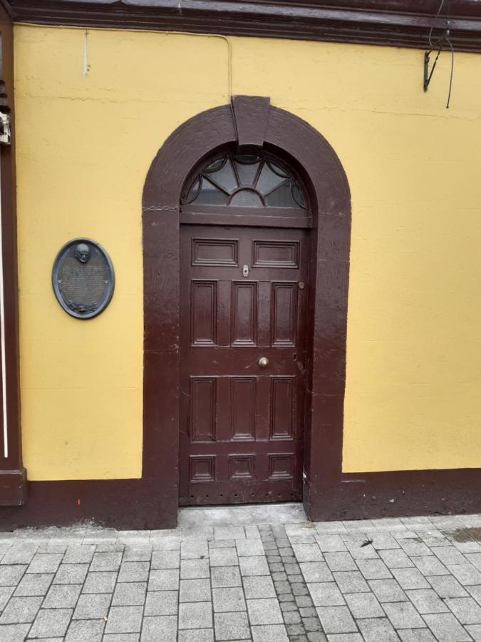 24 Beds In Carrick On Shannon ภายนอก รูปภาพ